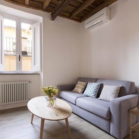 Cozy Apartment In Via Degli Spagnoli - FromhometoRom Eksteriør billede