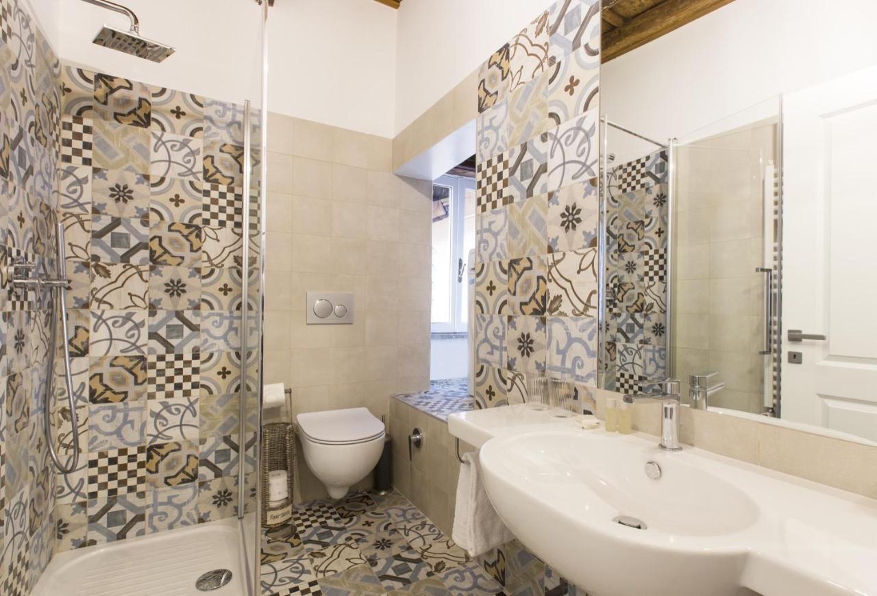 Cozy Apartment In Via Degli Spagnoli - FromhometoRom Eksteriør billede