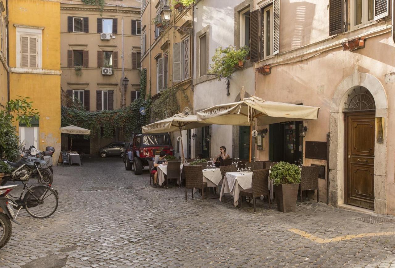 Cozy Apartment In Via Degli Spagnoli - FromhometoRom Eksteriør billede