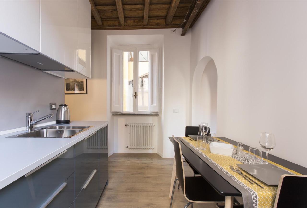 Cozy Apartment In Via Degli Spagnoli - FromhometoRom Eksteriør billede