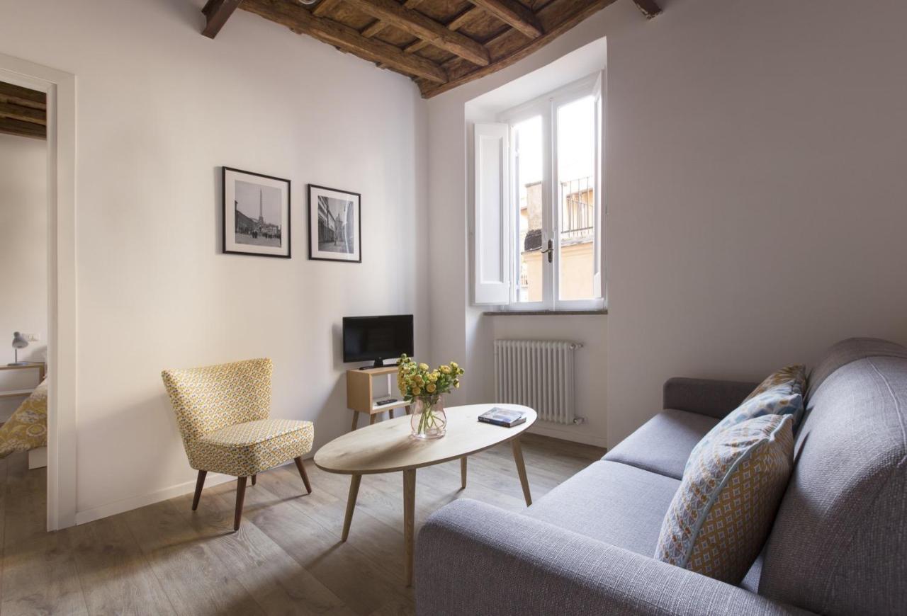 Cozy Apartment In Via Degli Spagnoli - FromhometoRom Eksteriør billede